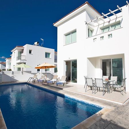 Avra Villas Паралімні Екстер'єр фото