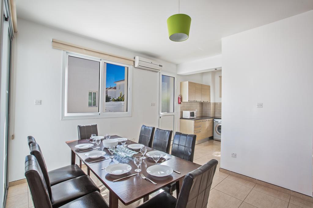 Avra Villas Паралімні Номер фото
