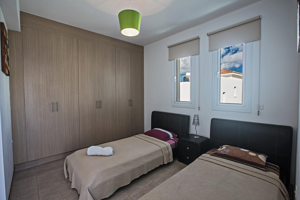 Avra Villas Паралімні Номер фото